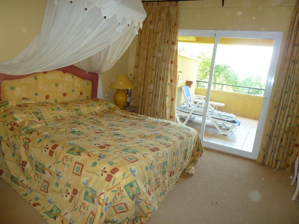 Greenlife Village Apartment Марбелья Номер фото